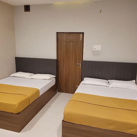 Hotel M Square Vellore Habitación foto